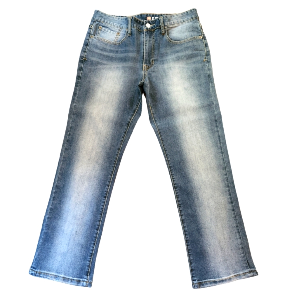 Izod Relaxed Fit Denim Jeans - Picture 2 of 15